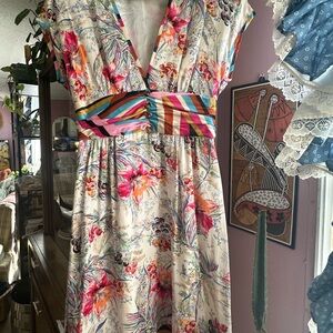 100% Silk Y2K Vintage Floral Multicolor V-Neck Dress
